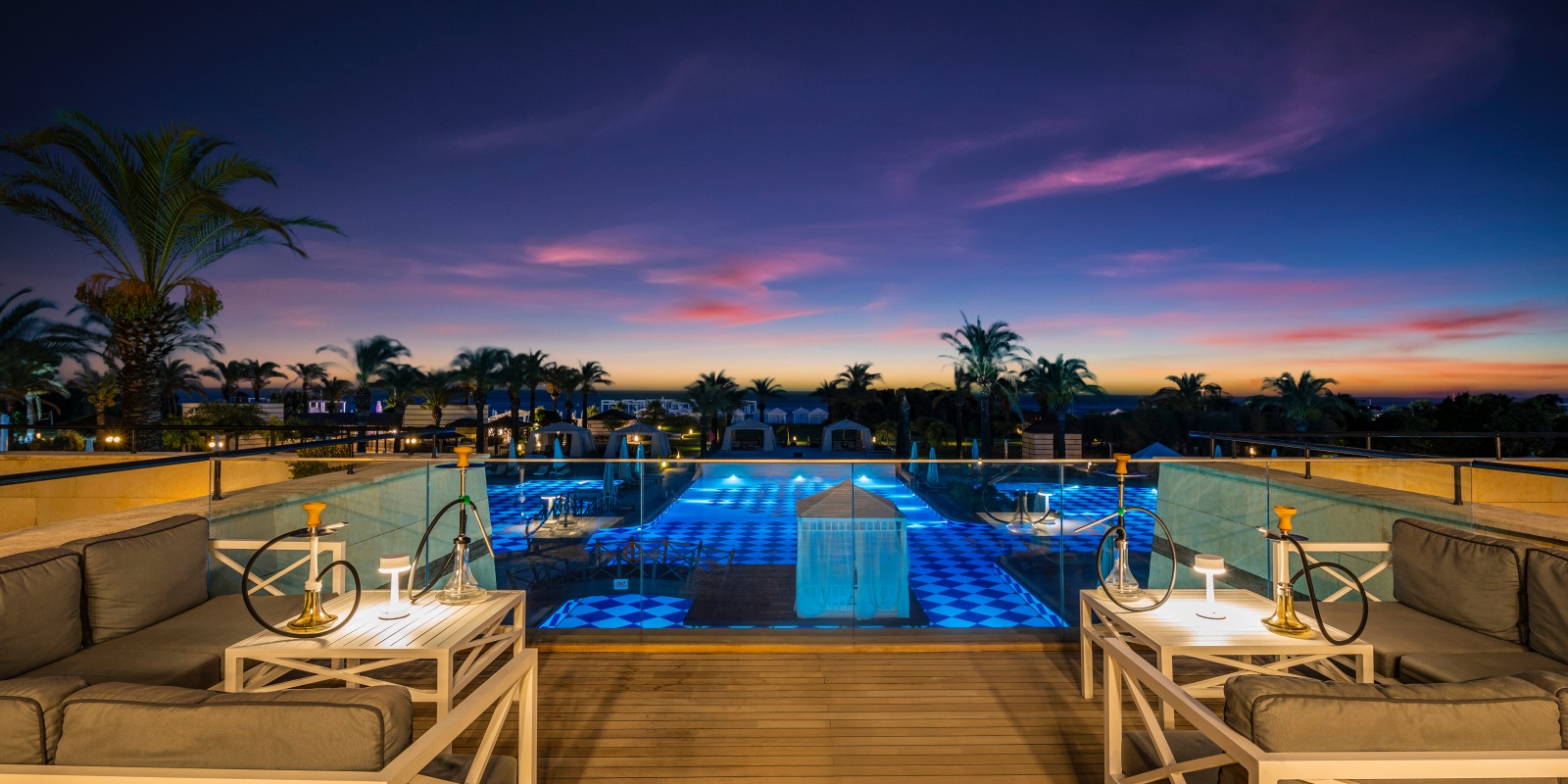 InStyle Touristik Tuerkei_Tee Time Tuerkei_Kempinski the Dome.Instyle.KIAYT1_THE DOME PUTTERS TERRACE_2