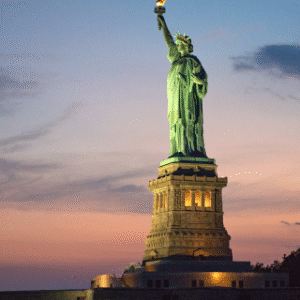 InStyle Touristik – © Julienne Schaer:NYC Tourism + Conventions – USA New York – Statue of Liberty