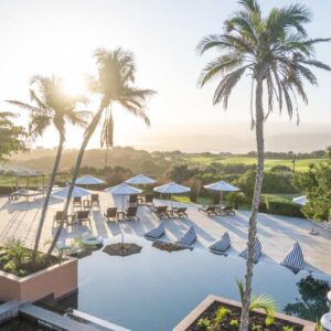 Instyle Touristik – Südafrika – ©FinestTravelAfrica – Golfreise – The Luxperience in SüdafrikaOutside Pool _2