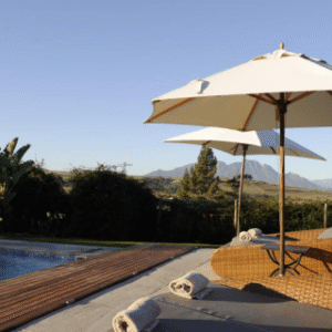 Instyle Touristik – Südafrika – ©FinestTravelAfrica – Stellenbosch & Garden RouteInstyle Touristik – Südafrika – ©FinestTravelAfrica – Stellenbosch & Garden RouteWedgeview Pool