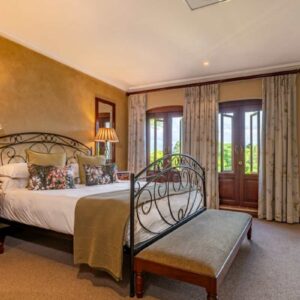 Instyle Touristik – ©FinestTravelAfrica – Golfreise Südafrika – Kap & Krüger55 – Olivers – Executive Suite 7