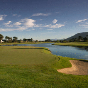 Instyle Touristik – ©FinestTravelAfrica – Golfreise Südafrika – Kap & KrügerPearl Valley_lake