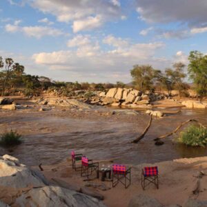 Instyle Touristik – ©FinestTravelAfrica – The Classic – Sarova Lodges in Kenia – Safari in StyleSarova Shaba Game Lodge – Sundowner 1