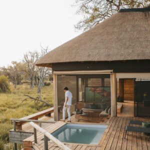 Instyle Touristik – Botswana – The Luxperience – exklusive High End Flugsafari – copyright GoVacBlack rooms_vumbura_tcunniffe_0331