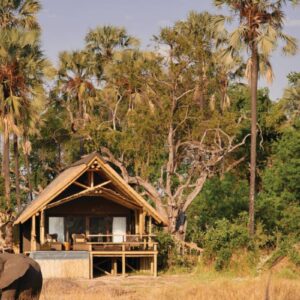 Instyle Touristik – Botswana – copyright GoVacBlack Eagle Island Lodge Lodge exterior