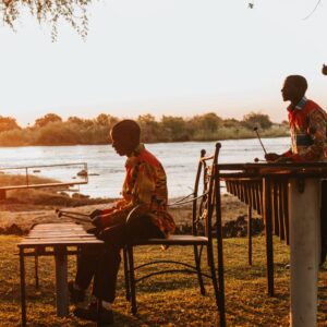 Instyle Touristik – Botswana – copyright GoVacBlack The_Royal_Livingstone_By_Anantara_Exterior_View_Marimbas_Sunset