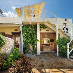 Instyle Touristik – Zanzibar für Genießer – White Sand Luxury Villas&Spa – copyright GoVacBlack Beachfront one bedroom villa