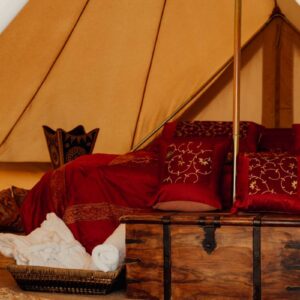 InstyleTouristik_Canvas-Club-Tent-Inside(1)_copyrightSilentSands