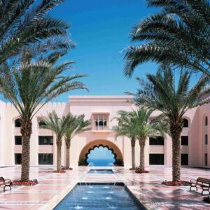 InstyleTouristik_oman-13-days-self-drive-luxury-shangri-la-al-husn-resort-spa-6238_copyrightSilentSands