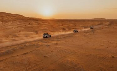 Oman: The Crossing – Selbstfahrerreise mit Guide -Wüstenexpedition von Muscat nach Salalah