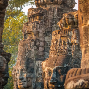 InstyleTouristik_Bayon Temple copy_©SaffronTravel