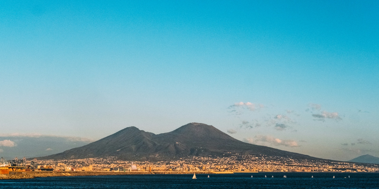 Neapel.fabio-fistarol-7l3qlGS7bUY-unsplash