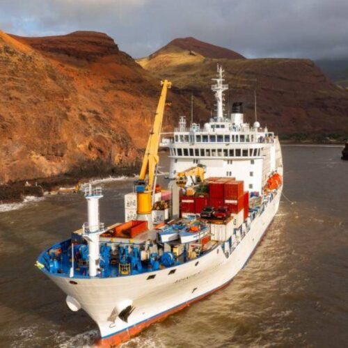 Mit dem Frachtschiff ins Südsee-Paradies – Kreuzfahrt zu den Marquesas-Inseln